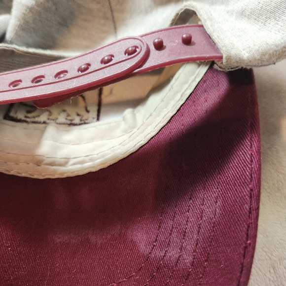 3 Used hat - Picture 11 of 15